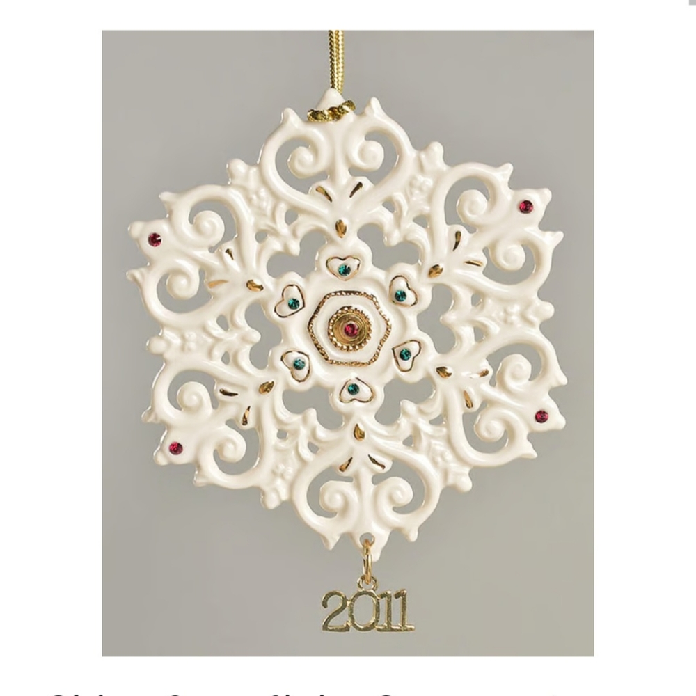 Lenox Porcelain Snowflake China Ornament 2011